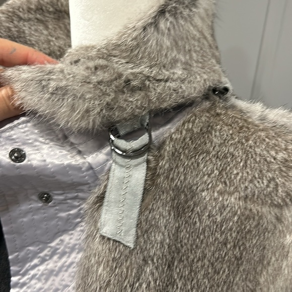 Rabbit Fur Vest with adjustable fit - Picture 8 of 16